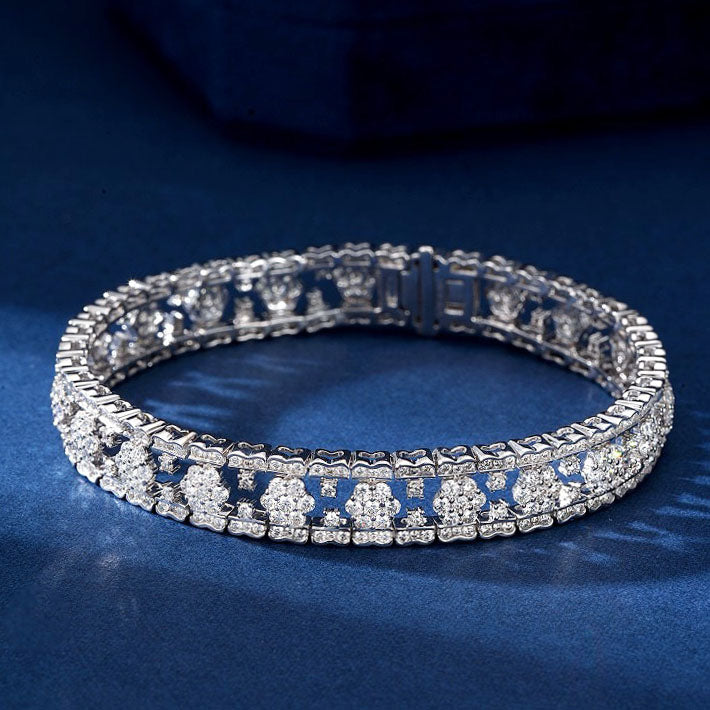 Hollow Out Round Diamond Bracelet