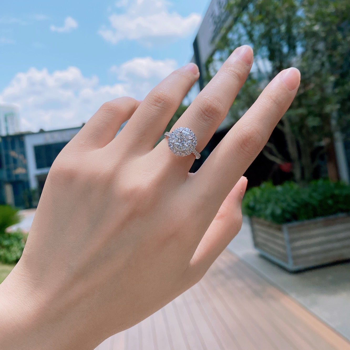 Illusion Halo Diamond Ring