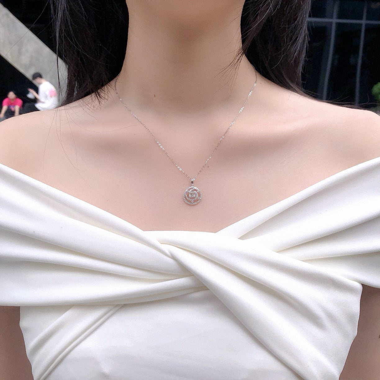 Loop Baguette Halo Diamond Pendant