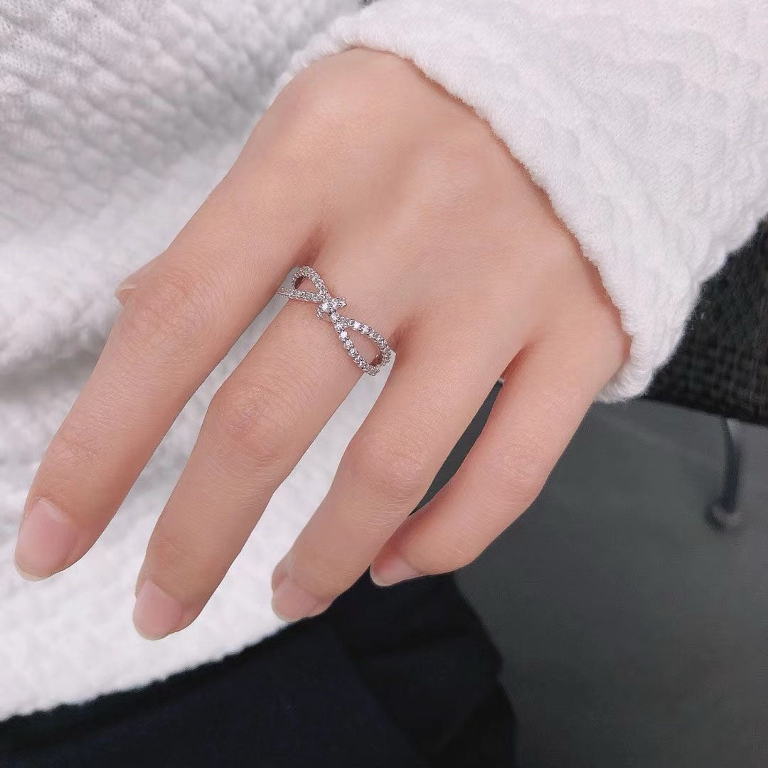 Knot Diamond Ring