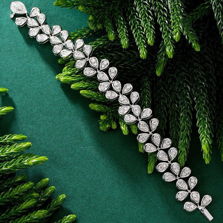 Water Droplets Diamond Bracelet