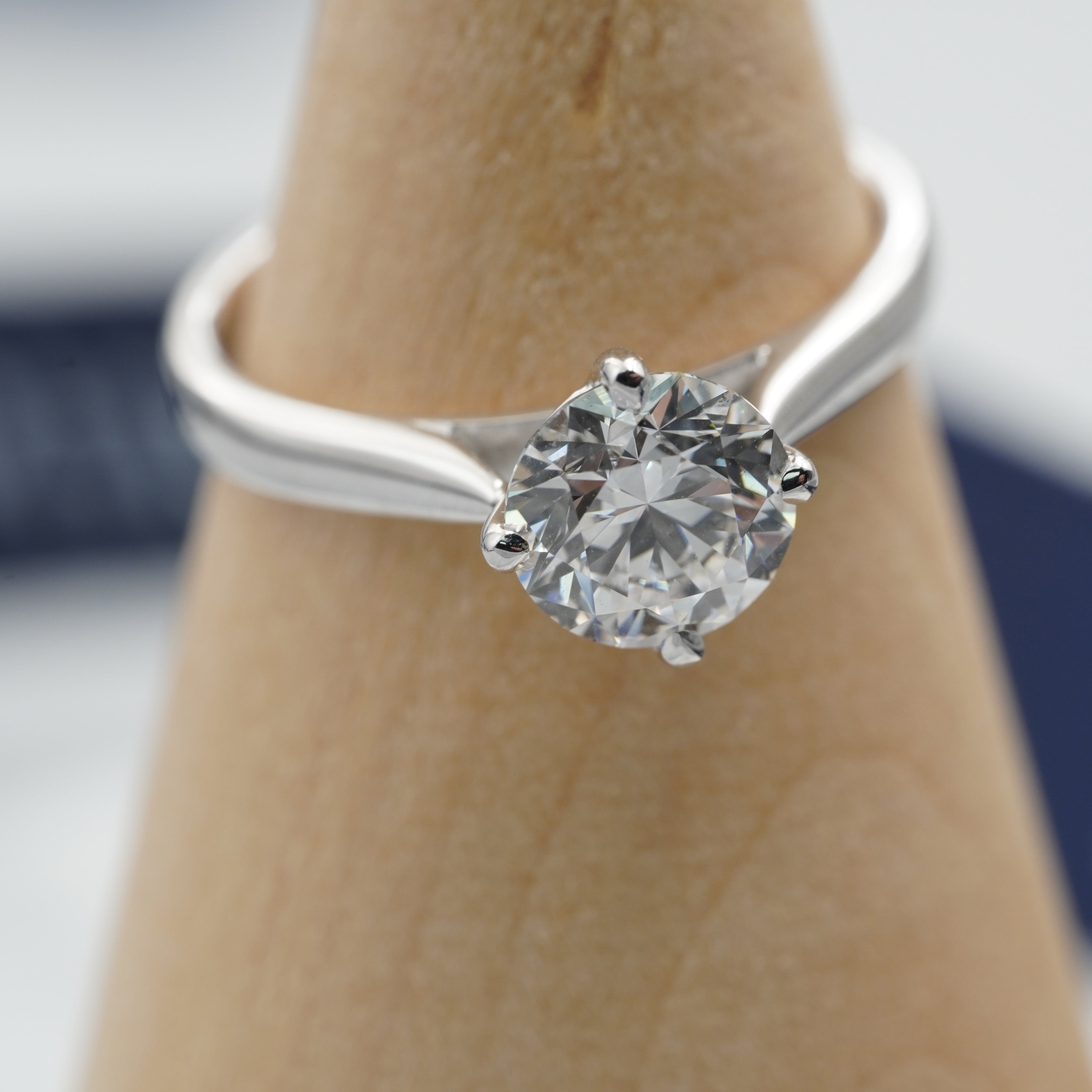 Four Prongs Solitaire Diamond Ring Setting