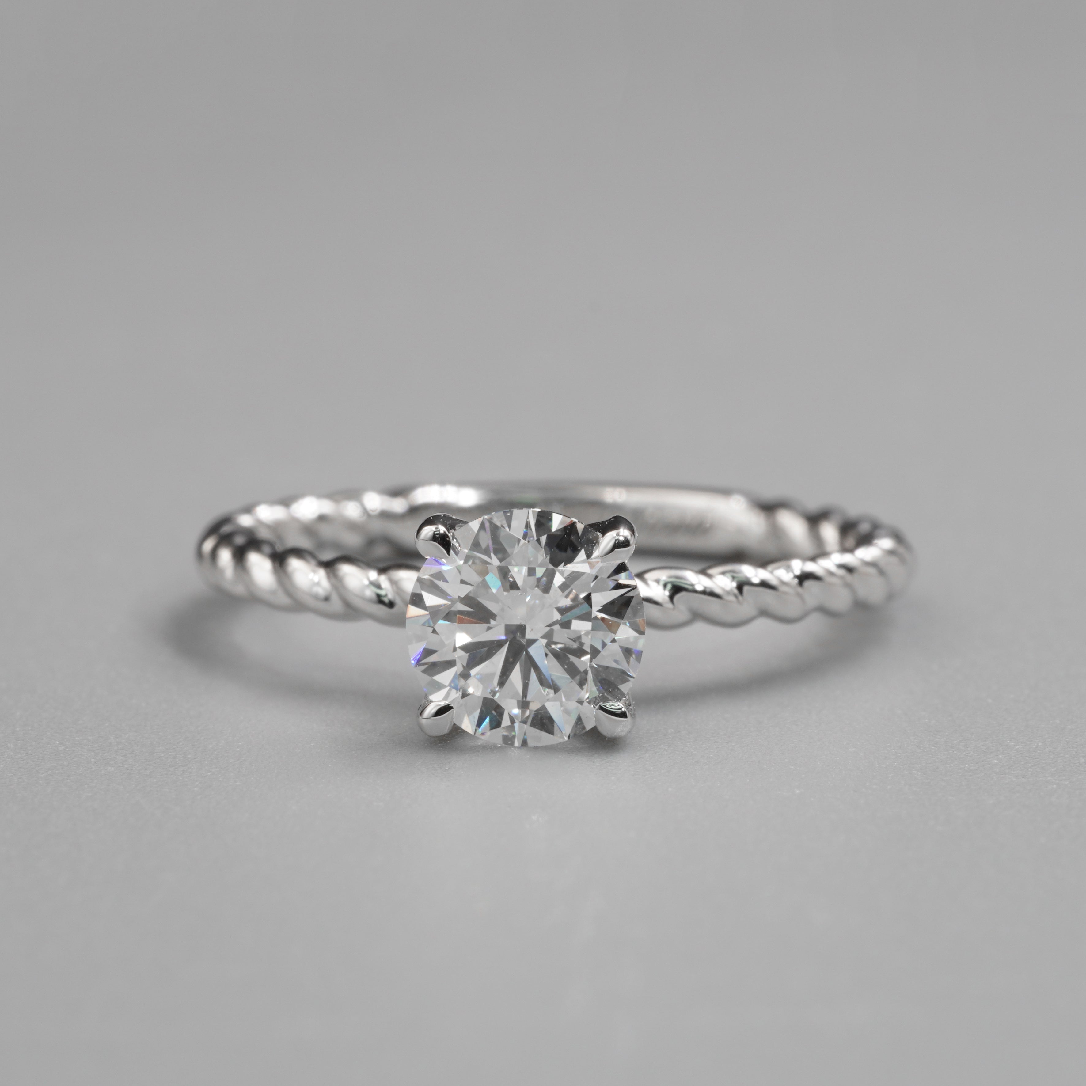 Twist Hidden Diamond Ring Setting