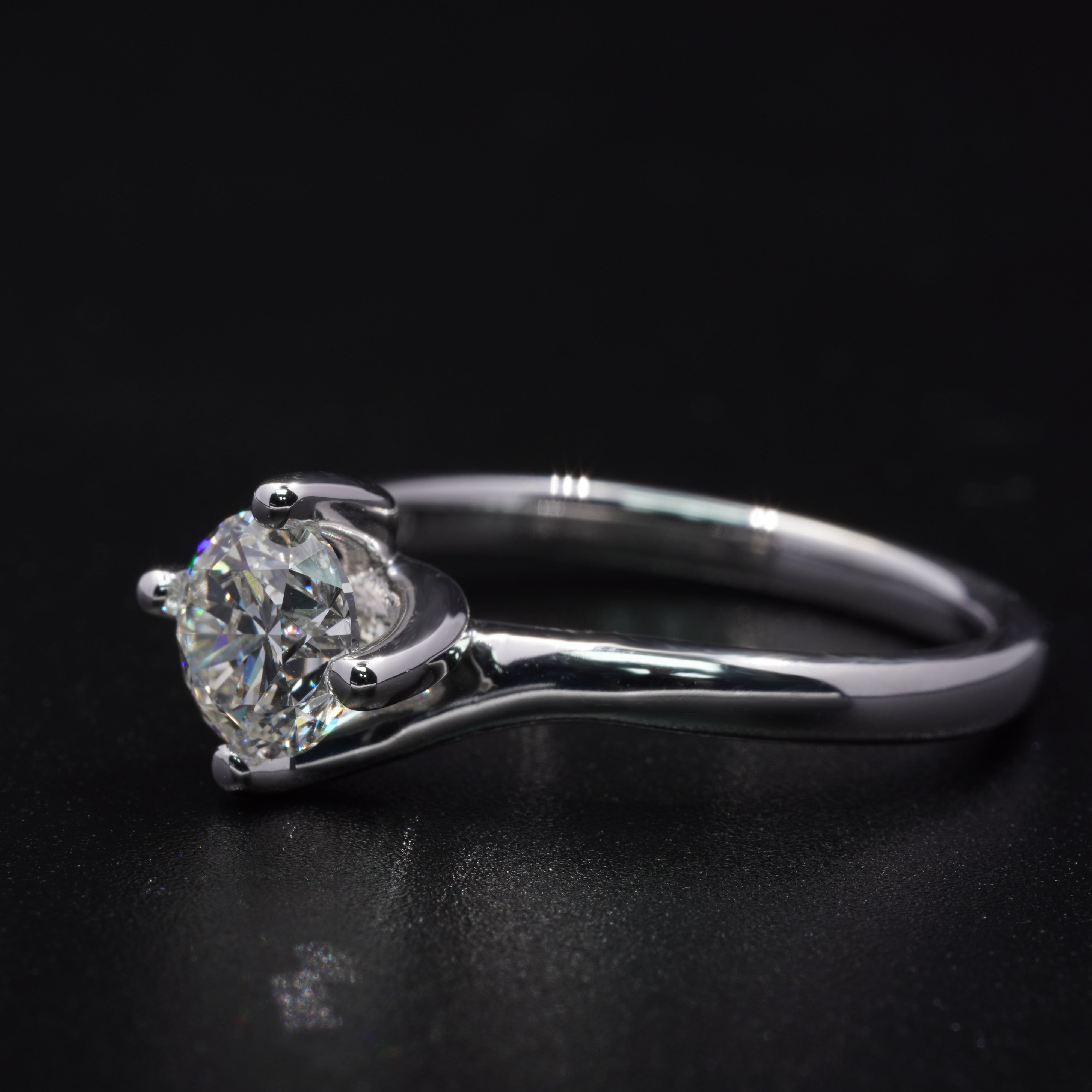 Twist Solitaire Diamond Ring Setting