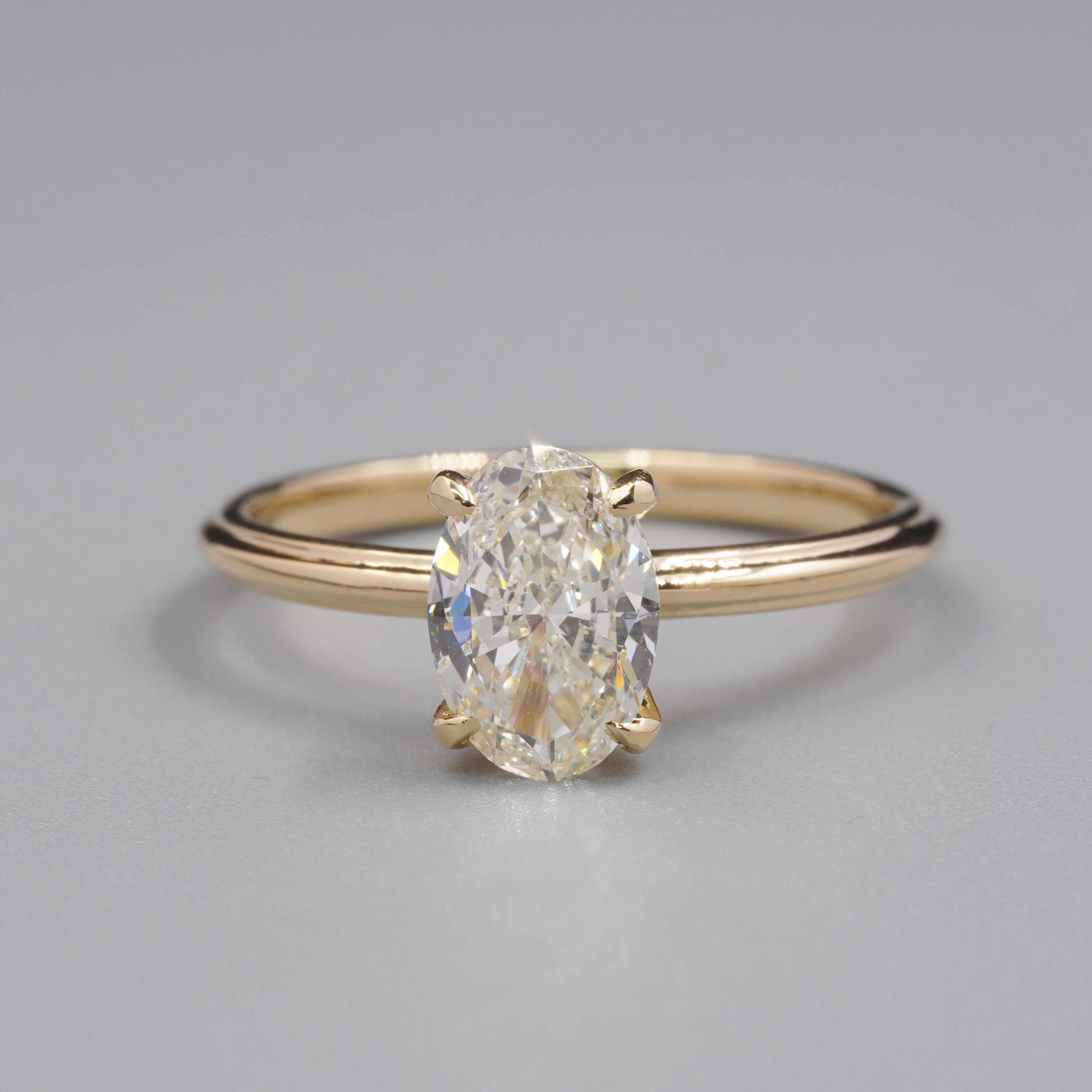 Oval Four Prongs Solitaire Ring Setting