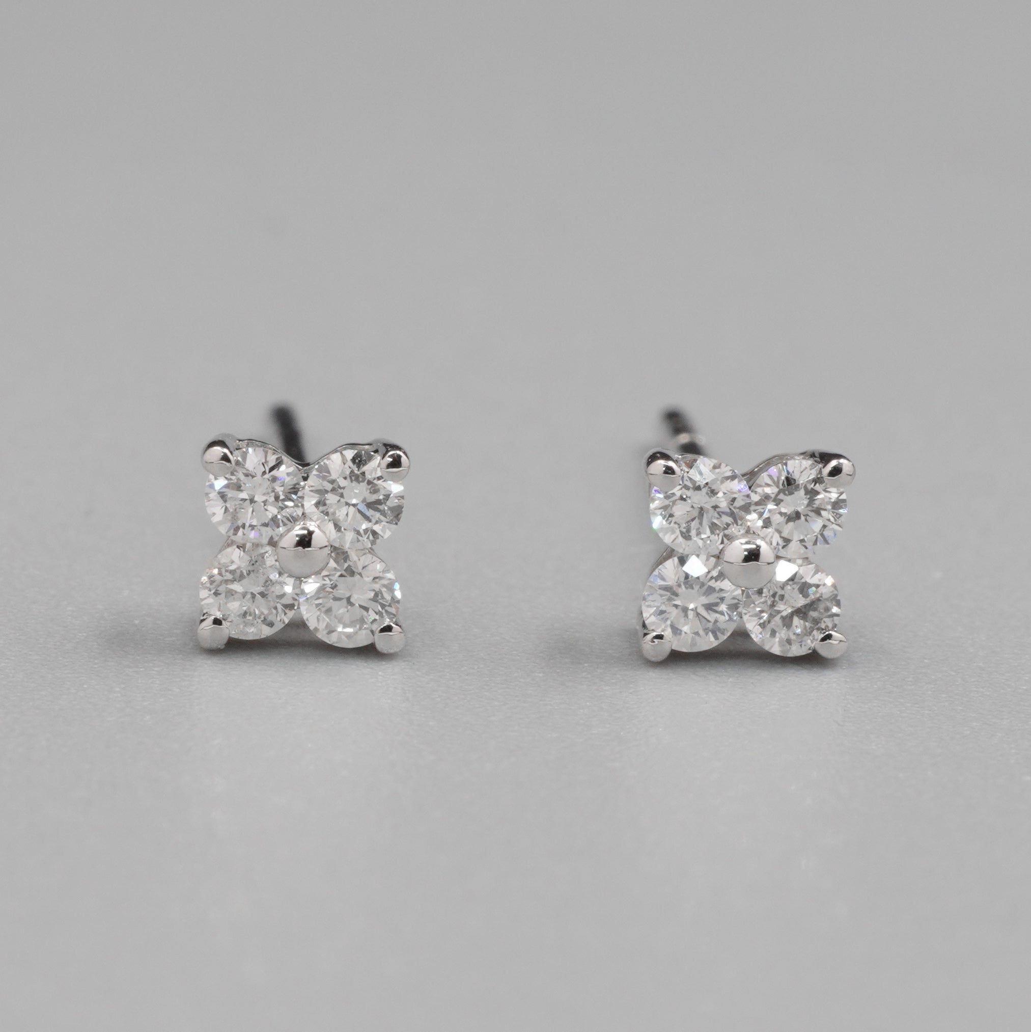 Clover Diamond Earrings Stud