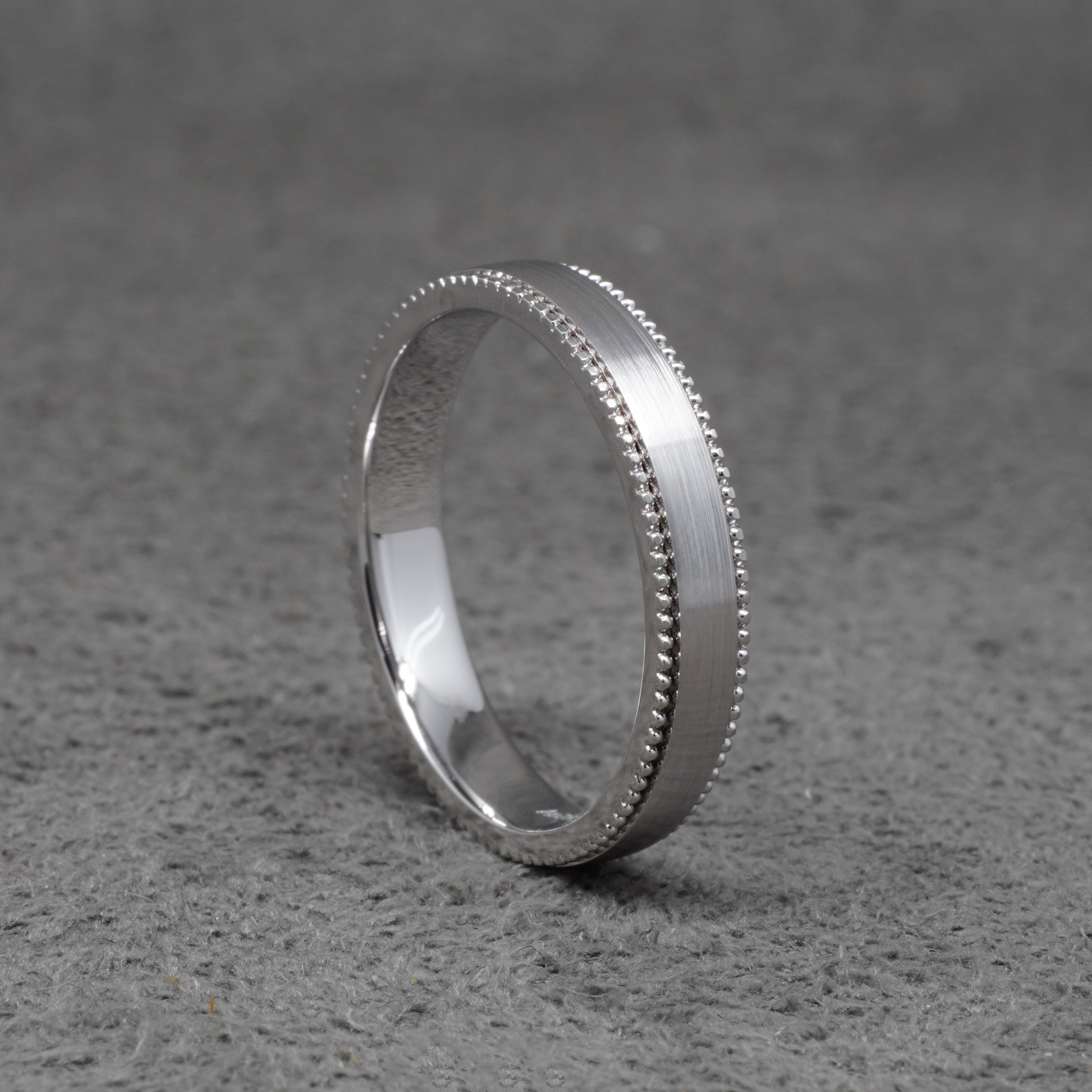 4MM Milgrain Edge Bead Ring