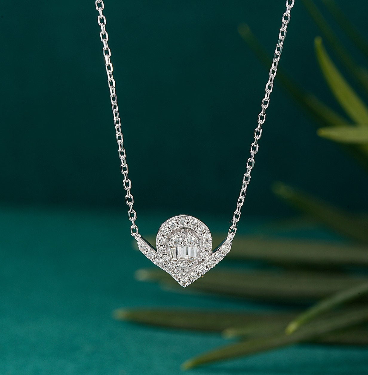 V Shaped Water Droplets Diamond Necklace