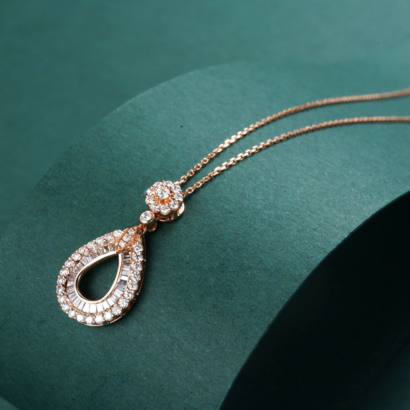 Double Layered Halo Diamond Pendant