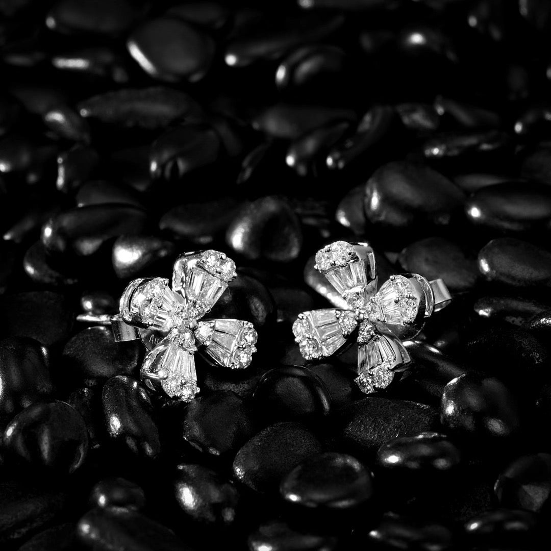 Four Leaves Illusion Diamond Earrings