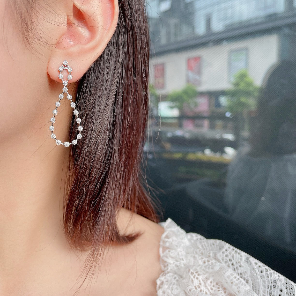 Water Droplets Diamond Earrings